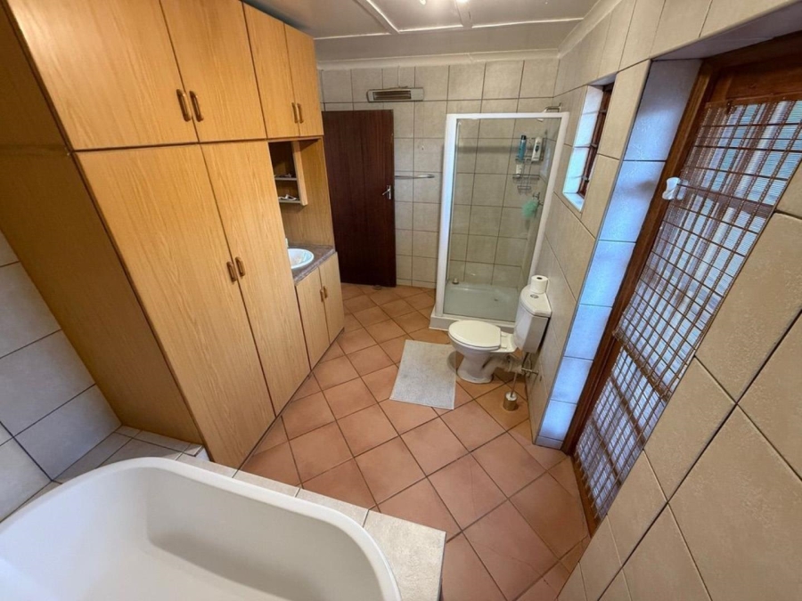 4 Bedroom Property for Sale in Afrikaskop Free State